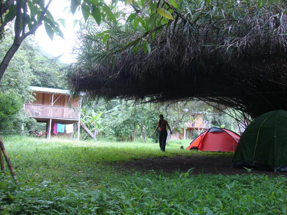 Rumi Wilco Ecolodge & Nature Reserve-Cabanas & Camping Вилкабамба Екстериор снимка